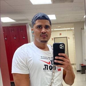 Meet your Posher, Peter